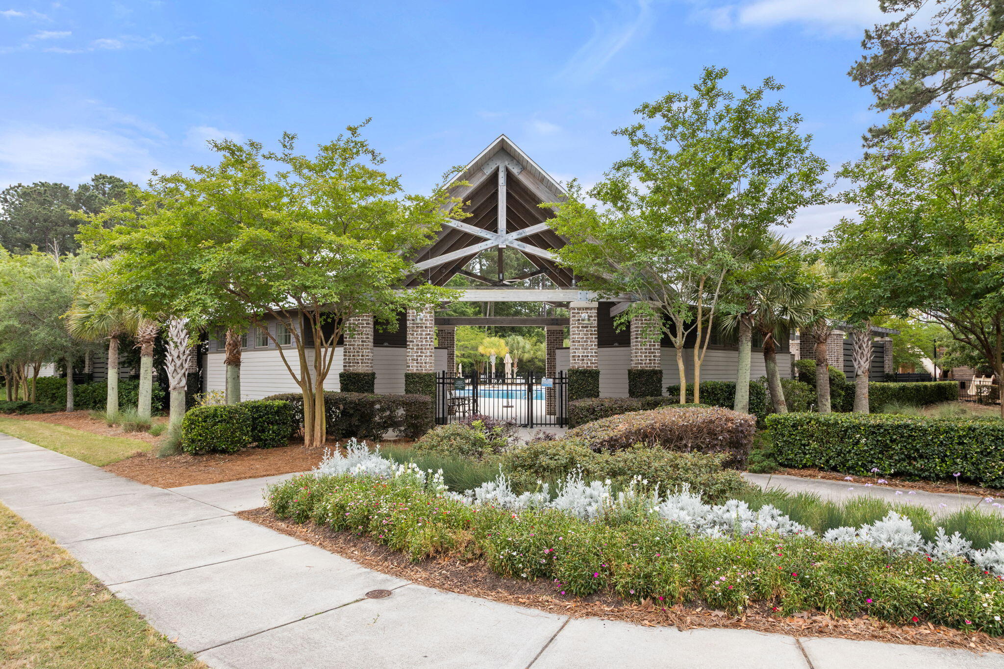 4041 Maidstone Drive Mount Pleasant, SC 29466 - Photo 63 of 74 80-web-or-mls-Amenities-14