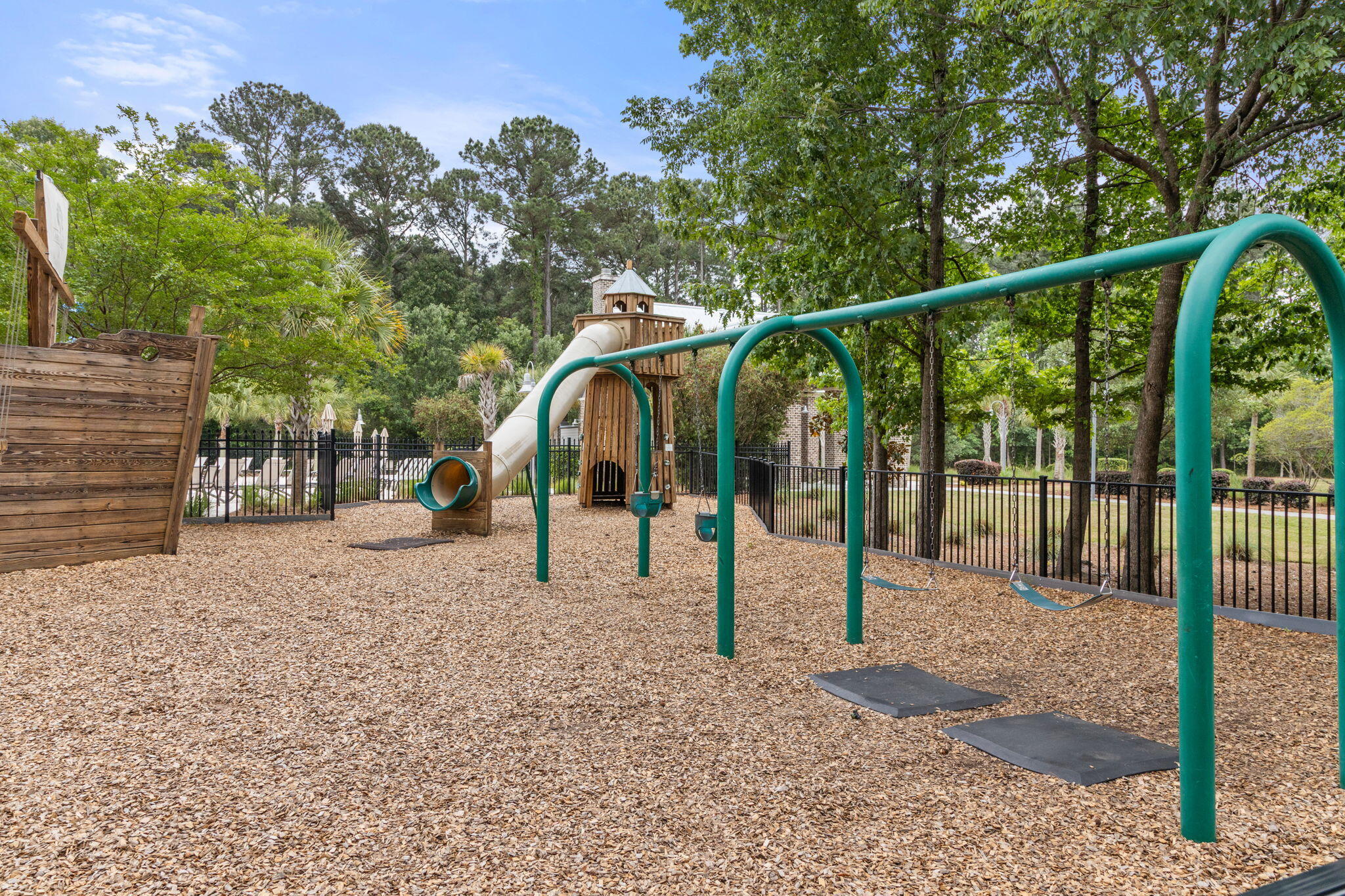 4041 Maidstone Drive Mount Pleasant, SC 29466 - Photo 74 of 74 92-web-or-mls-Amenities-7