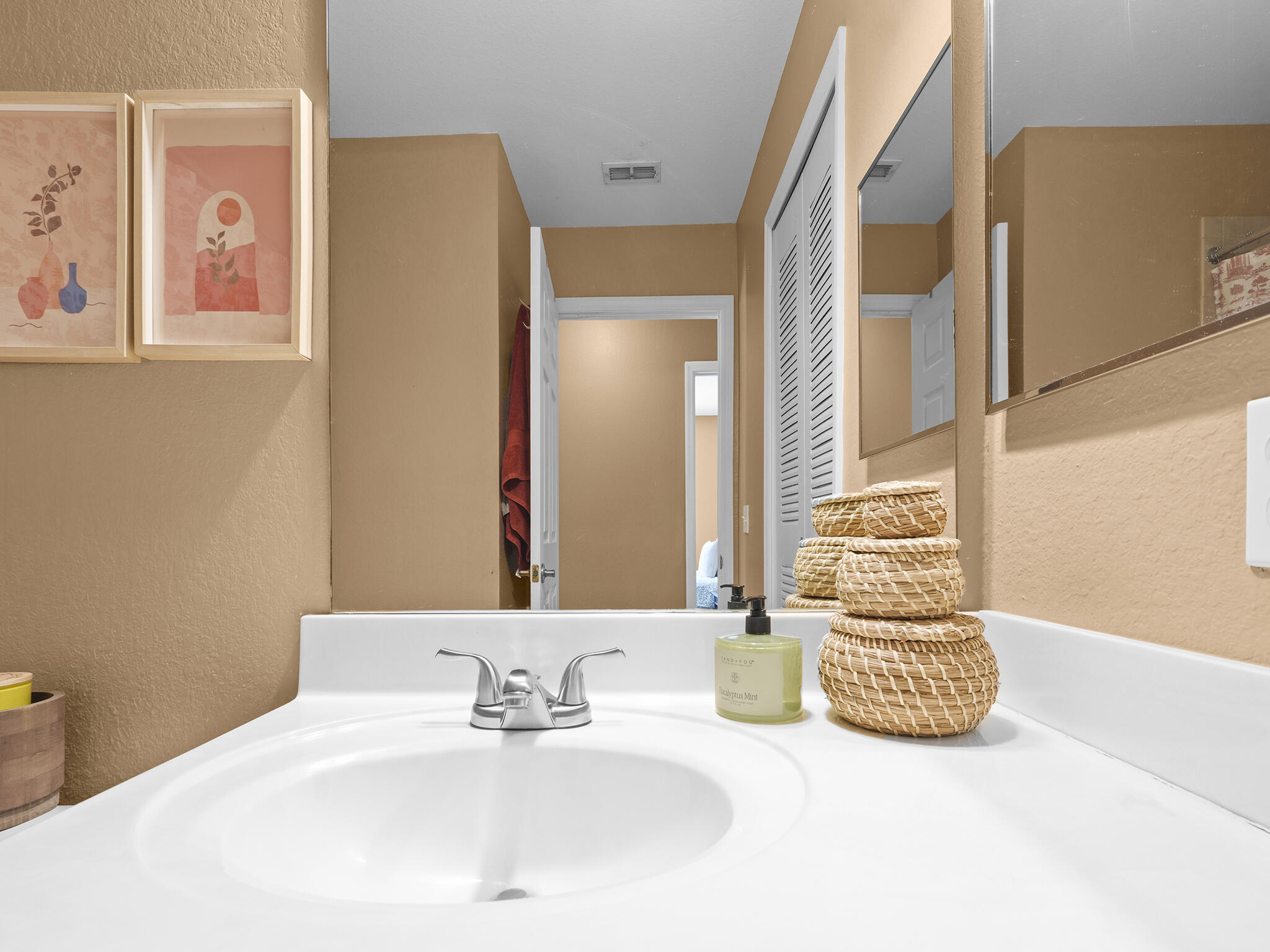 712 Lighthouse Road, Unit 712 Panama City Beach, FL 32407 - Photo 15 of 43 DSC02642