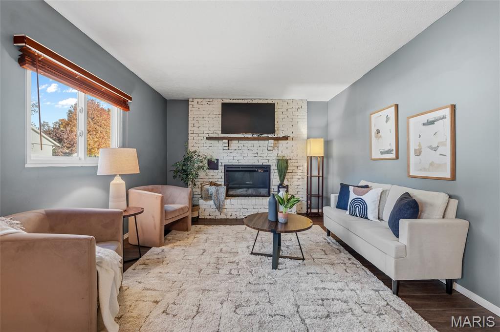 1202 Sir Lancelot Lane Godfrey, IL 62035 - Photo 12 of 39