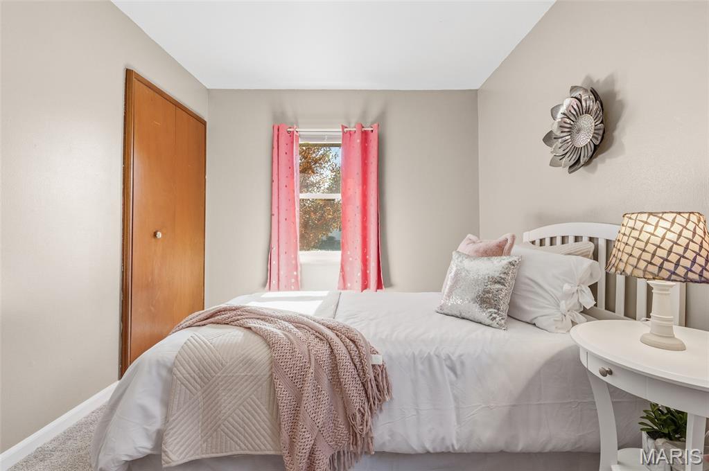 1202 Sir Lancelot Lane Godfrey, IL 62035 - Photo 21 of 39