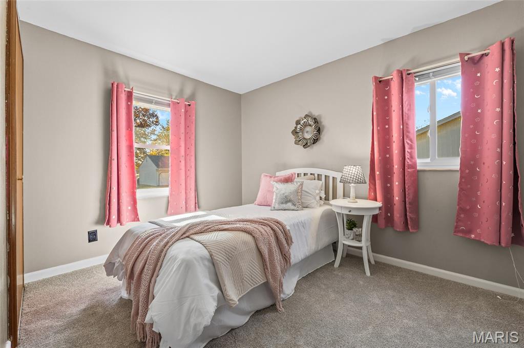 1202 Sir Lancelot Lane Godfrey, IL 62035 - Photo 22 of 39