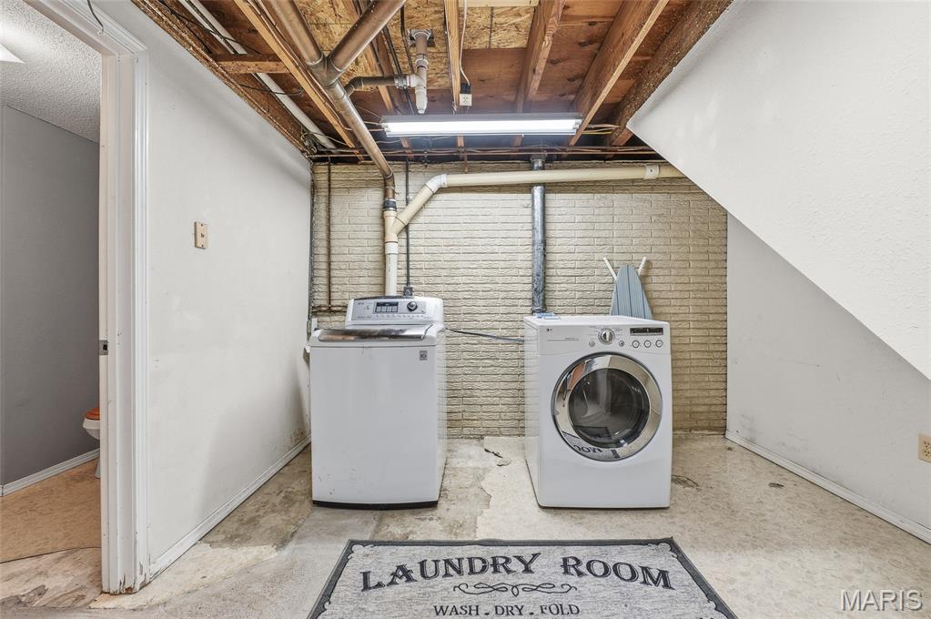 1202 Sir Lancelot Lane Godfrey, IL 62035 - Photo 30 of 39