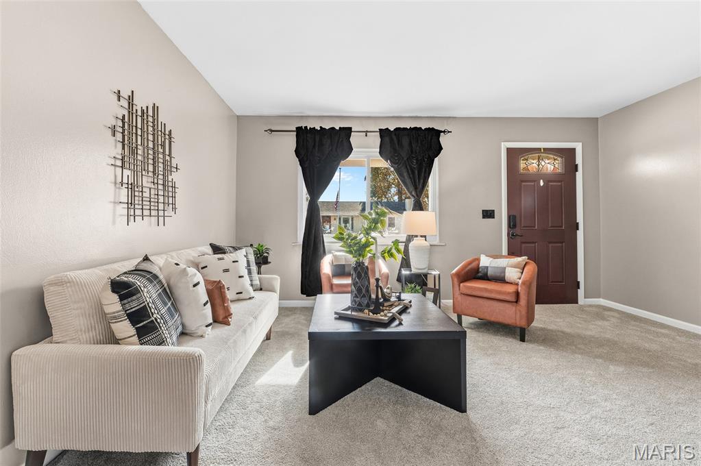 1202 Sir Lancelot Lane Godfrey, IL 62035 - Photo 9 of 39