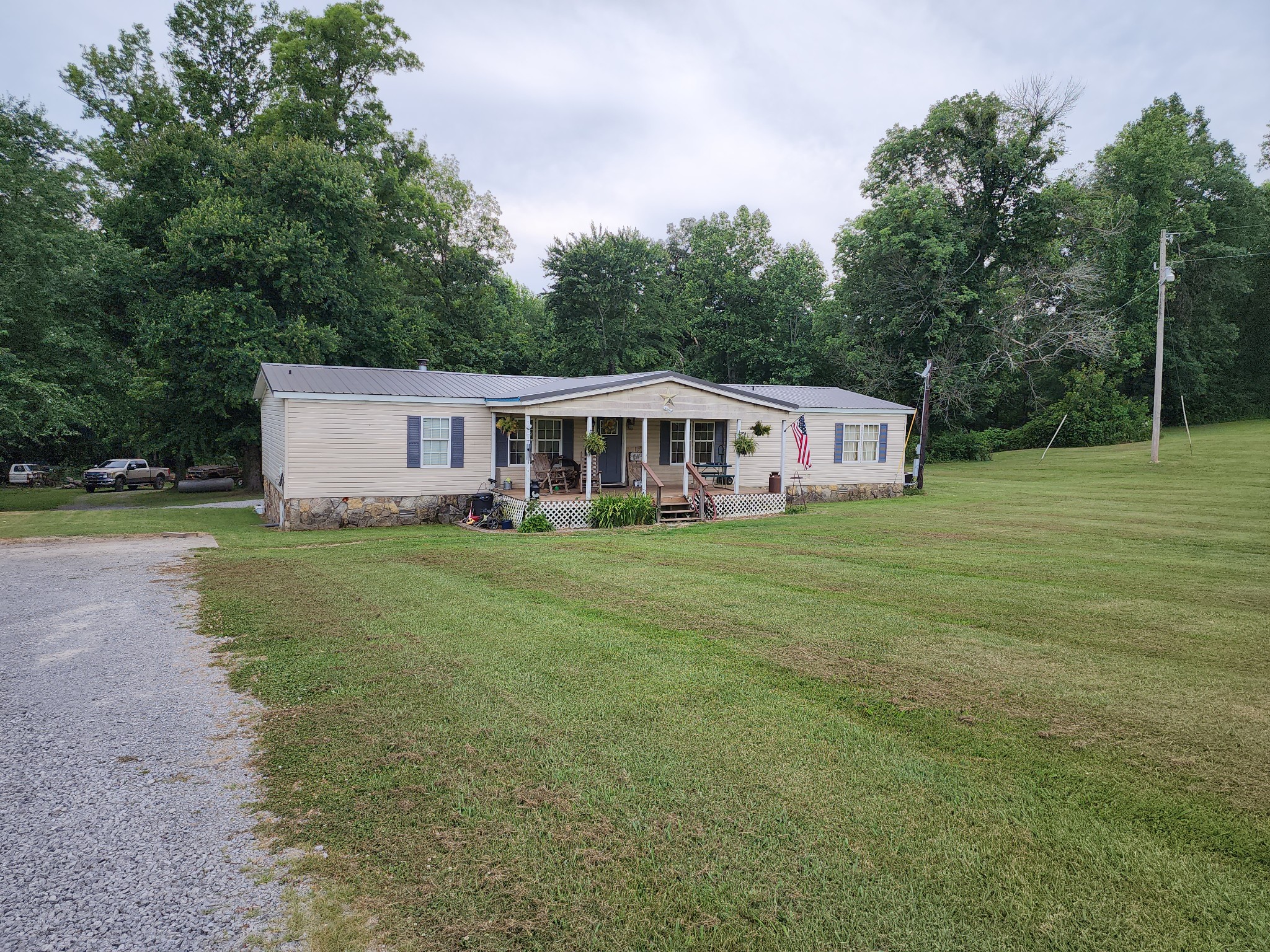 2228 Parker Road Morrison, TN 37357 - Photo 1 of 19 a view of a house with a big yard