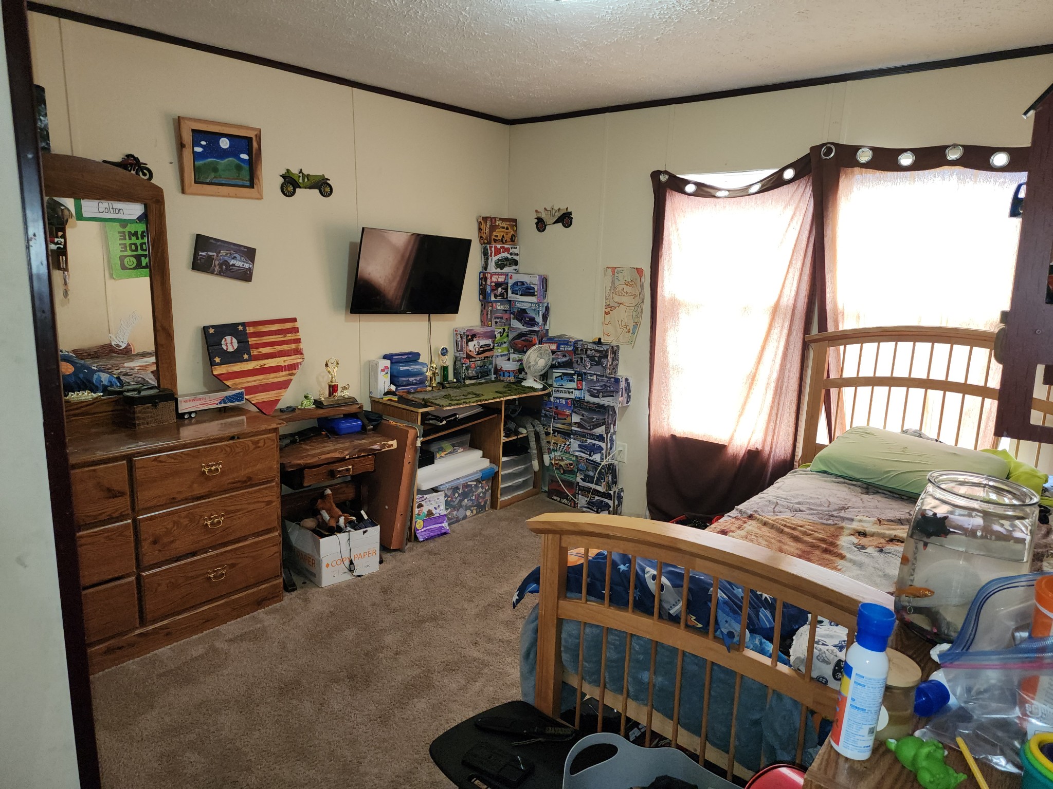 2228 Parker Road Morrison, TN 37357 - Photo 11 of 19 a bedroom with furniture and a window