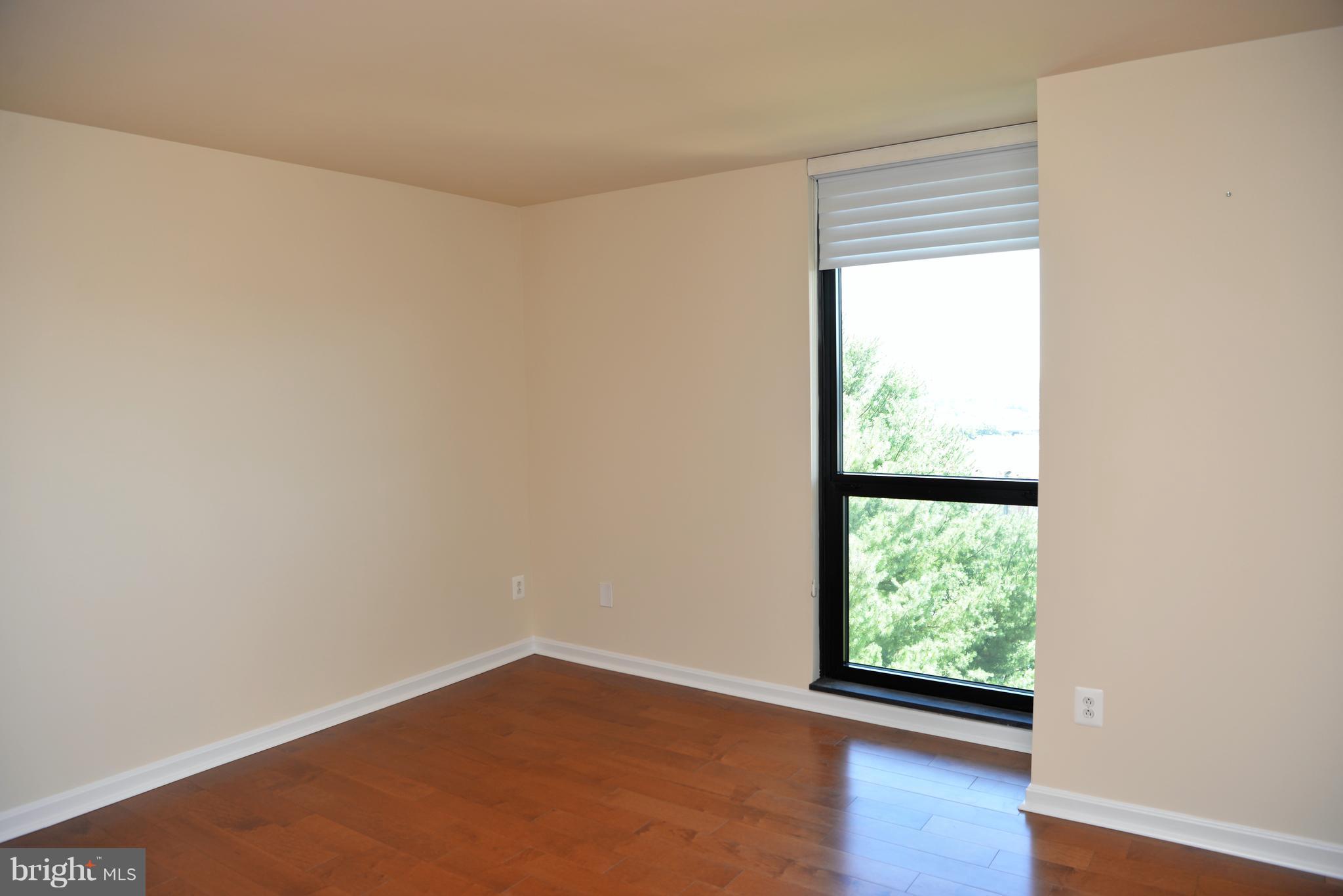 1101 South Arlington Ridge Road, Unit 703 Arlington, VA 22202 - Photo 14 of 30 Bedroom