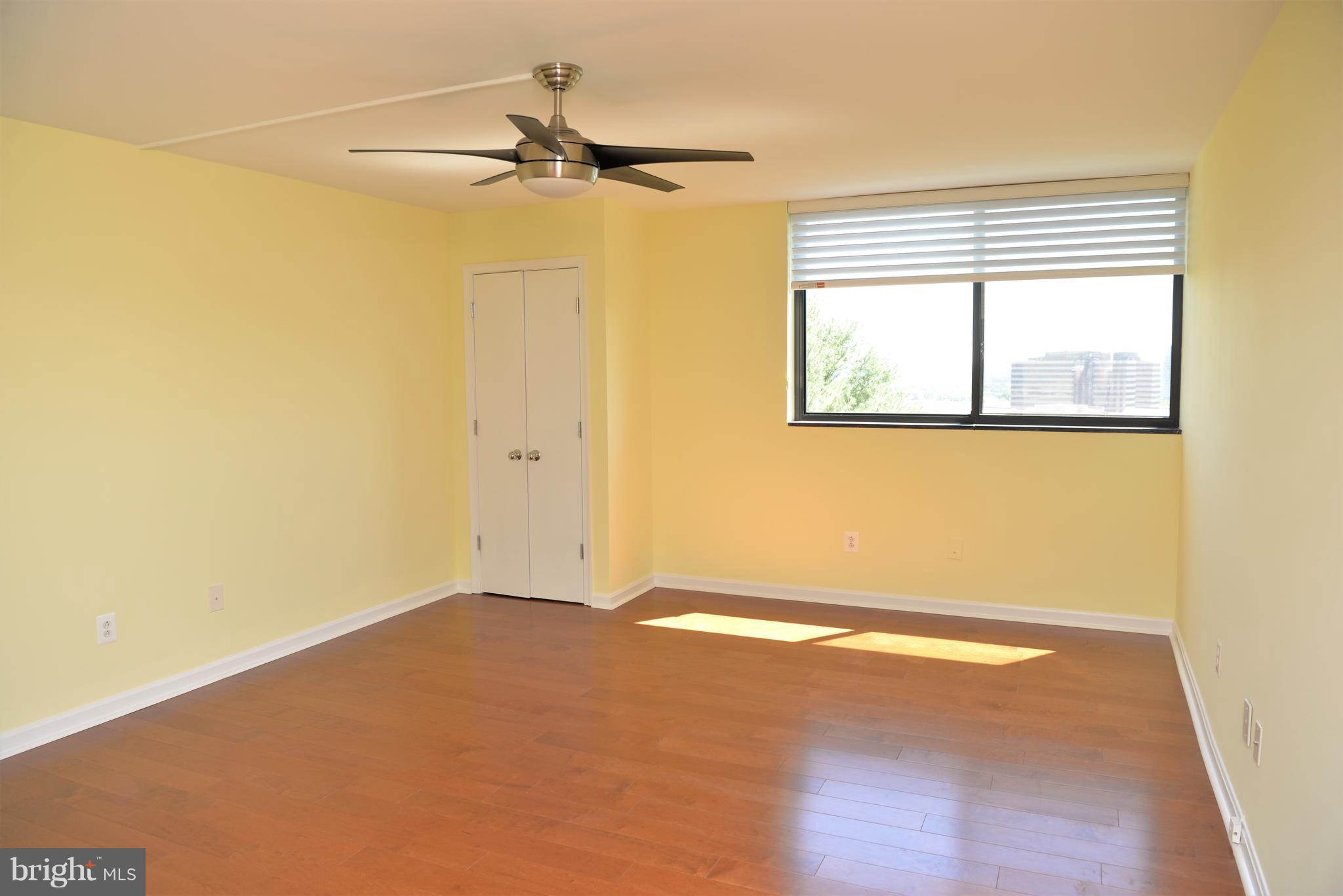 1101 South Arlington Ridge Road, Unit 703 Arlington, VA 22202 - Photo 17 of 30 Bedroom (Master)