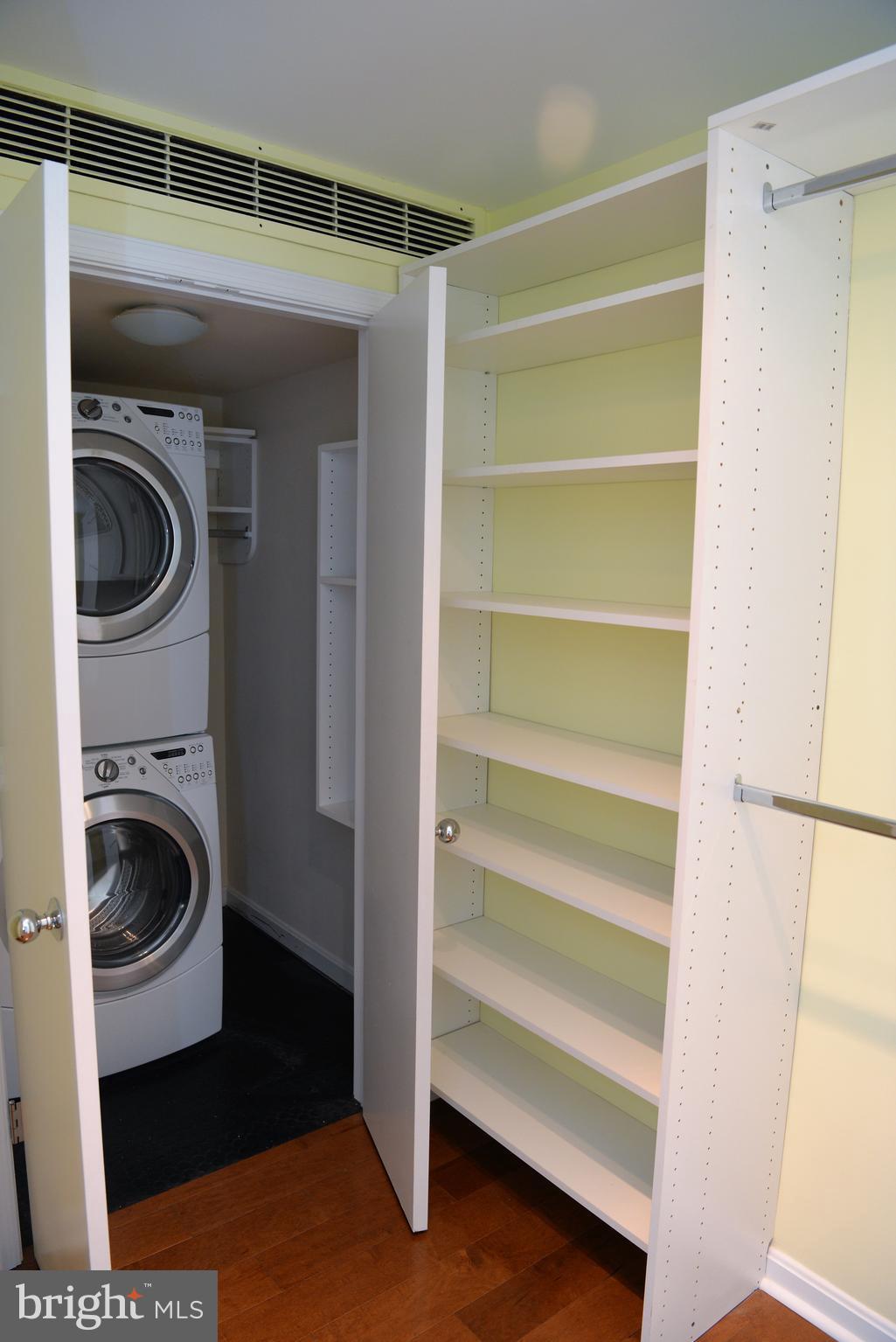1101 South Arlington Ridge Road, Unit 703 Arlington, VA 22202 - Photo 22 of 30 Interior (General)
