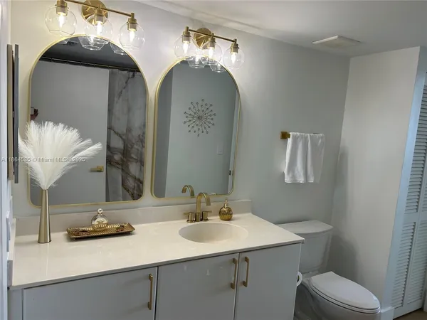 $359,000 | 3020 Northeast 32nd Avenue, Unit 721, Fort Lauderdale, FL 33308