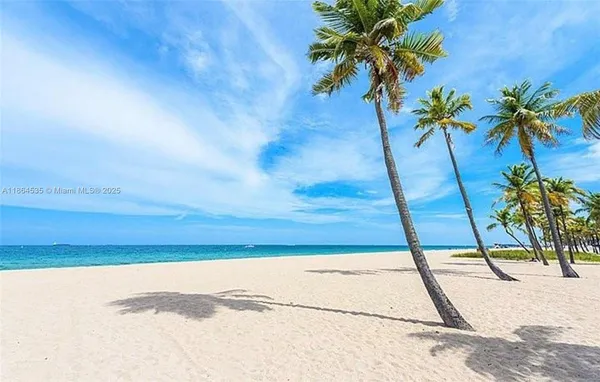 $359,000 | 3020 Northeast 32nd Avenue, Unit 721, Fort Lauderdale, FL 33308