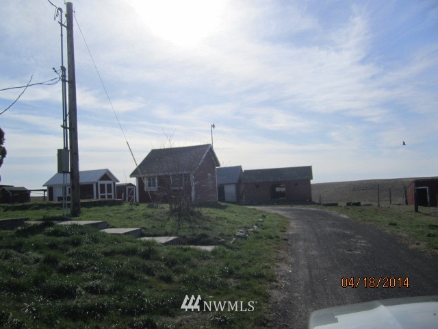 2150 North Sage Road Ritzville, WA 99169 - Photo 2 of 15