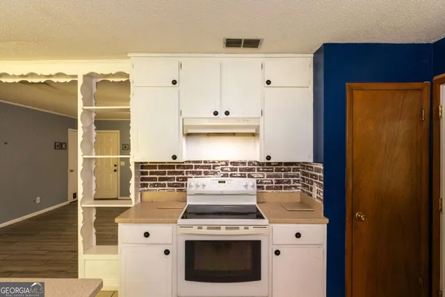 $179,900 | 274 Anita Street, Waycross, GA 31503