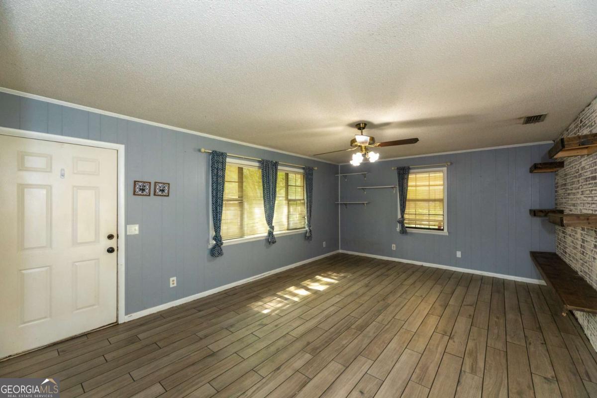 274 Anita Street Waycross, GA 31503 - Photo 10 of 36