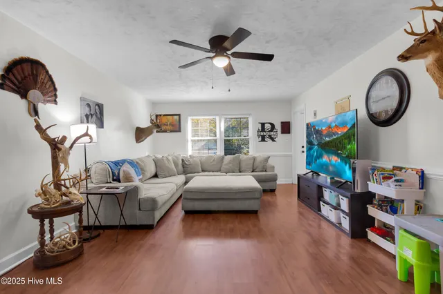 $385,000 | 605 River Road, Trent Woods, NC 28562