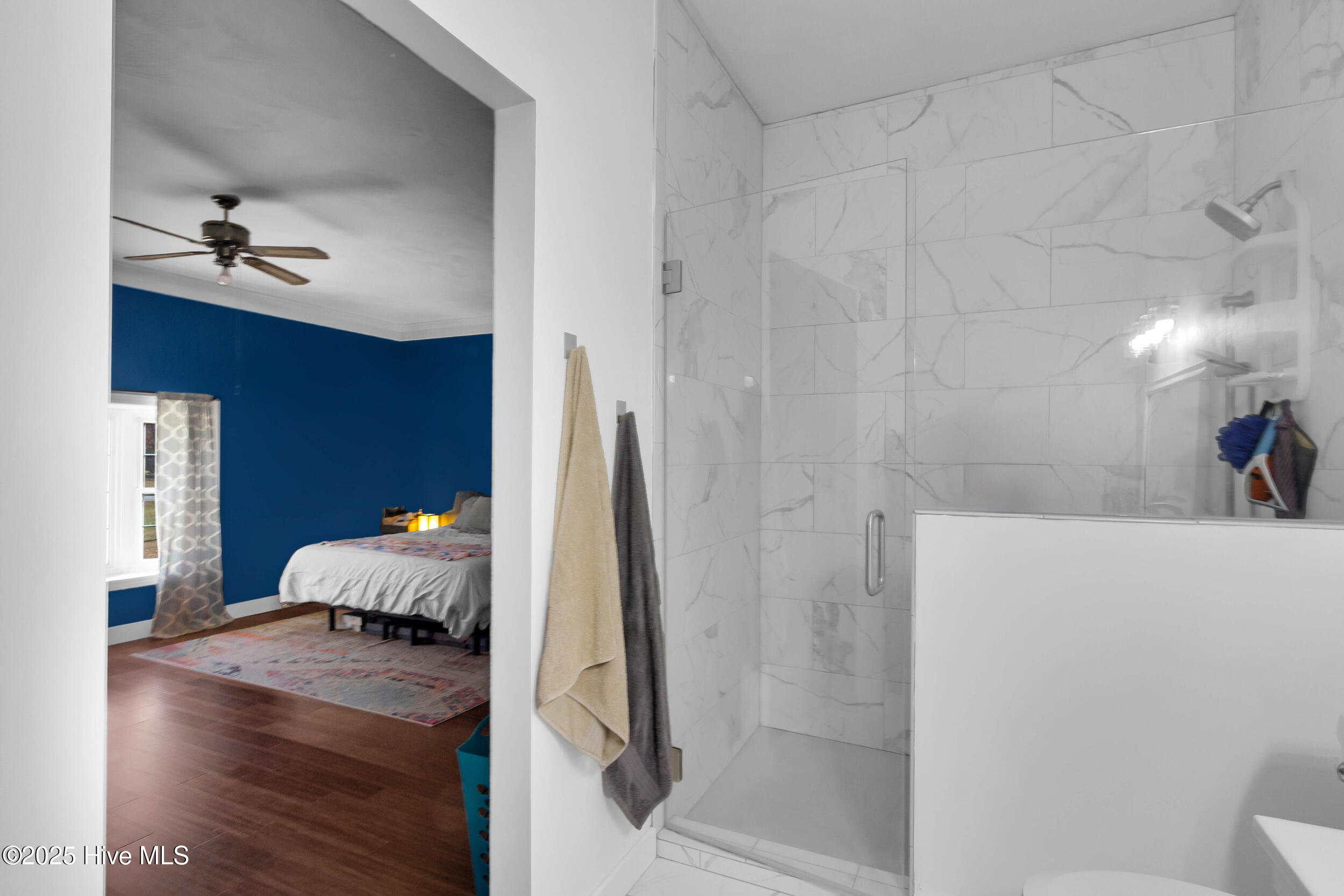 605 River Road Trent Woods, NC 28562 - Photo 15 of 38 Downstairs Bathroom