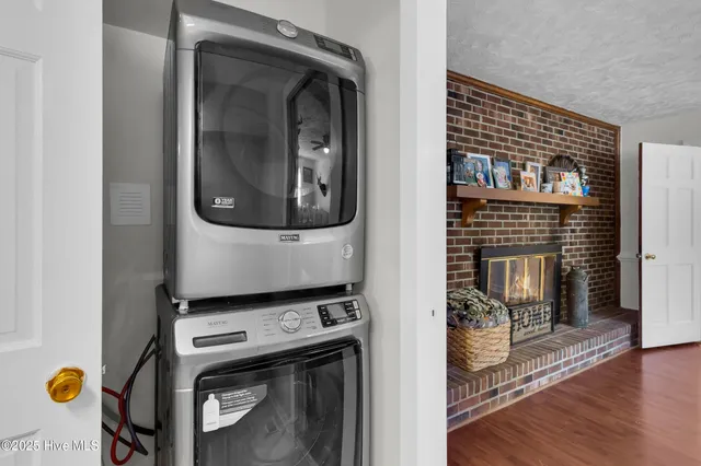 $385,000 | 605 River Road, Trent Woods, NC 28562