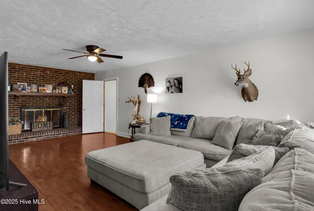 $385,000 | 605 River Road, Trent Woods, NC 28562