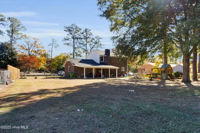 $385,000 | 605 River Road, Trent Woods, NC 28562