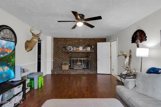 $385,000 | 605 River Road, Trent Woods, NC 28562