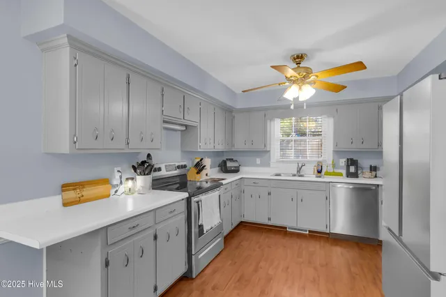 $385,000 | 605 River Road, Trent Woods, NC 28562