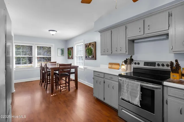 $385,000 | 605 River Road, Trent Woods, NC 28562