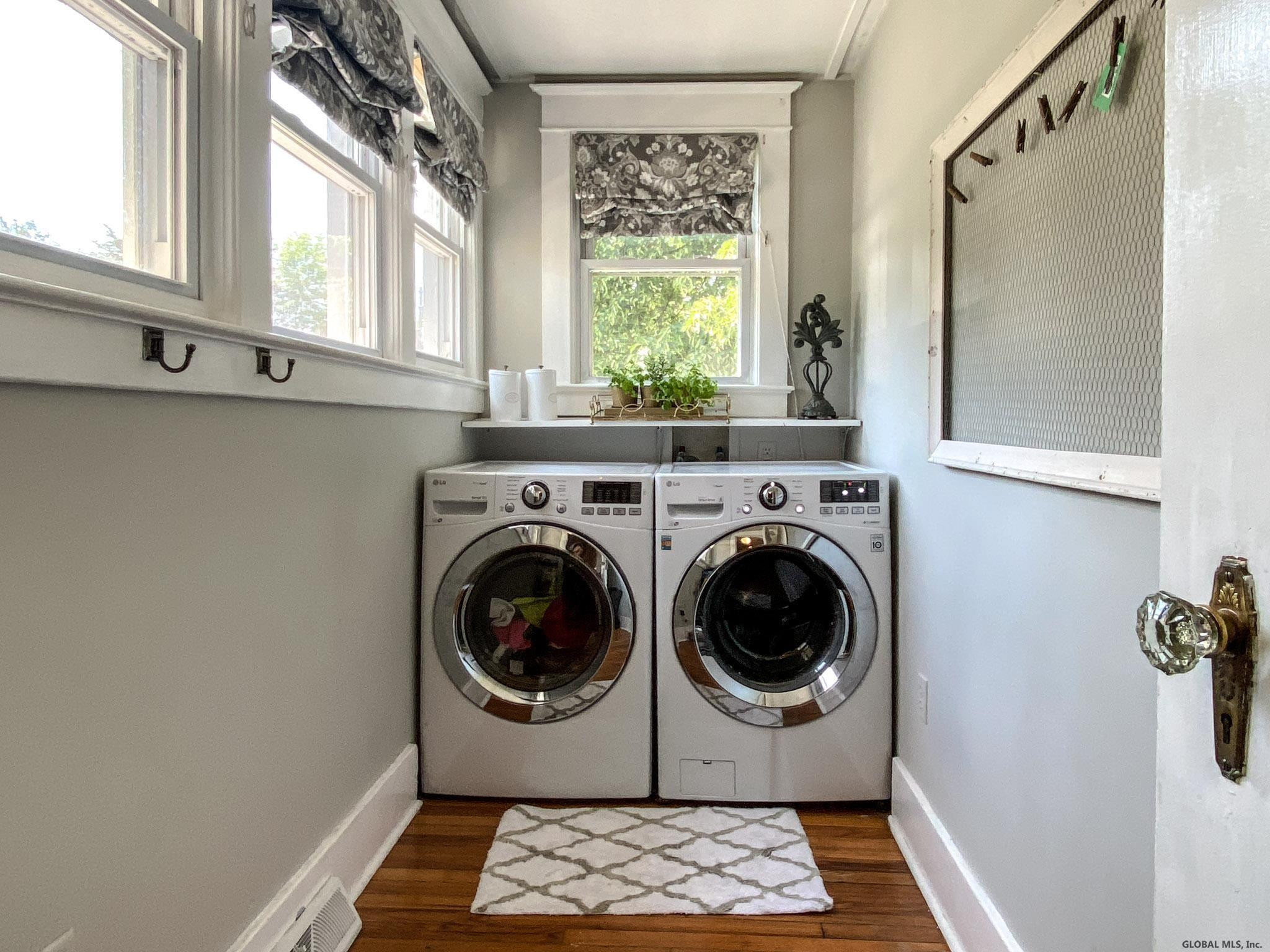 5 Hanneford Road Queensbury, NY 12804 - Photo 17 of 31 Photo 17