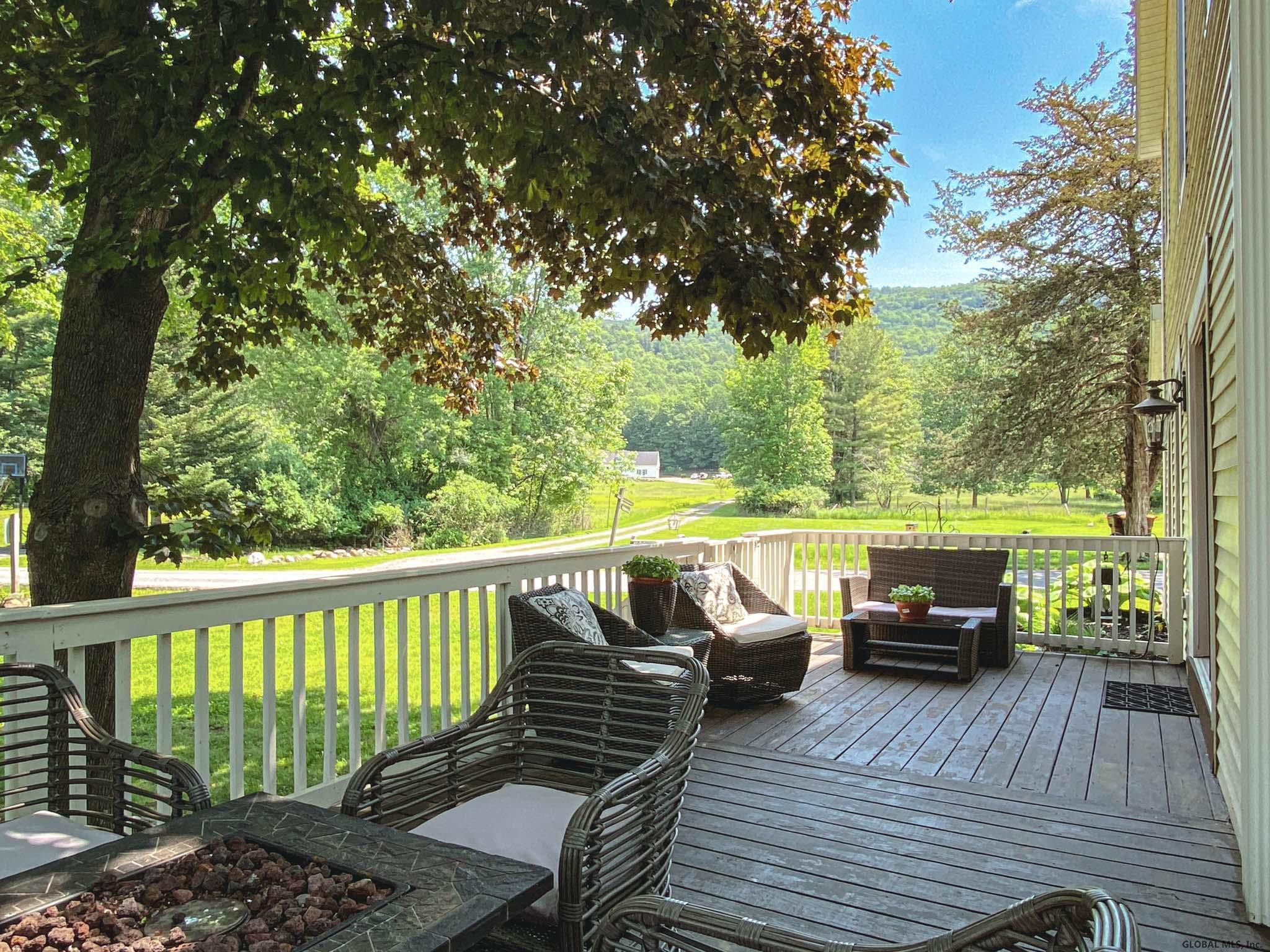 5 Hanneford Road Queensbury, NY 12804 - Photo 27 of 31 Photo 27
