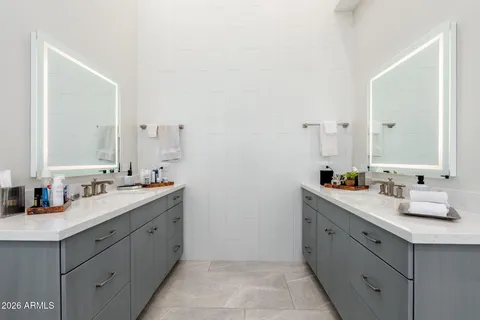 $1,395,000 | 3120 East San Juan Avenue, Phoenix, AZ 85016