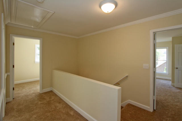 1332 South Barksdale Road Mount Pleasant, SC 29464 - Photo 11 of 24 1332 S. Barksdale Rd (19)0019