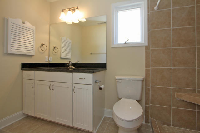 1332 South Barksdale Road Mount Pleasant, SC 29464 - Photo 12 of 24 1332 S. Barksdale Rd (18)0018