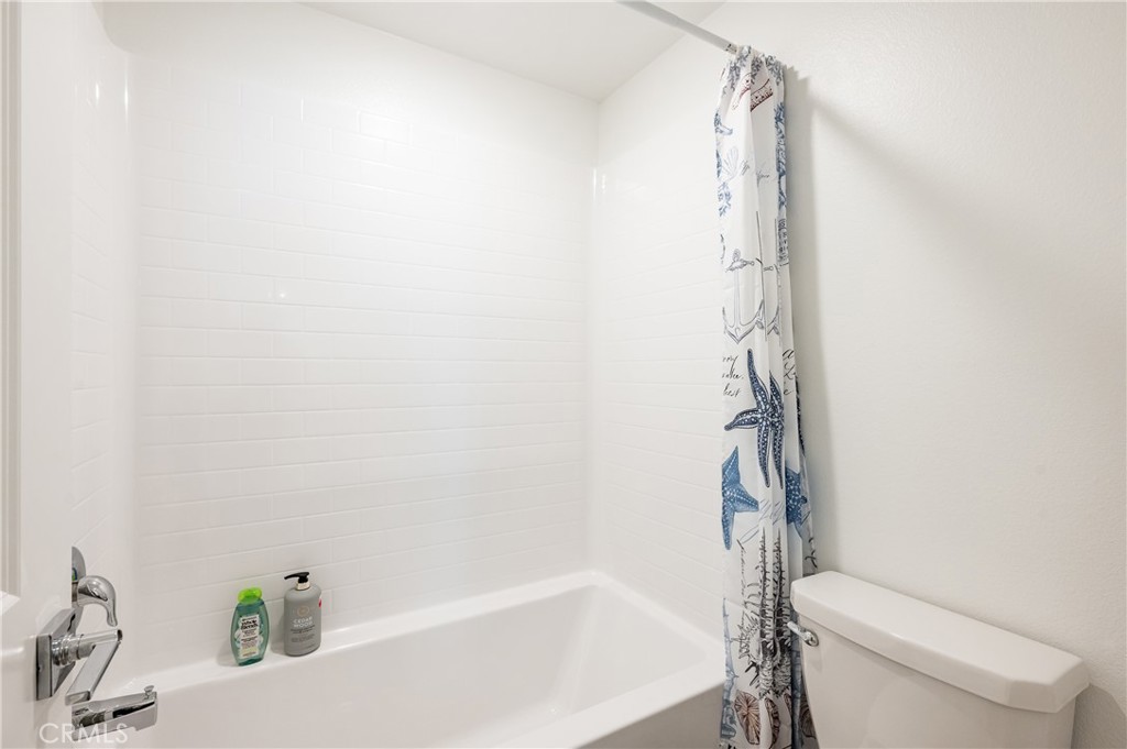 583 Lone Pne Drive Rialto, CA 92377 - Photo 12 of 16