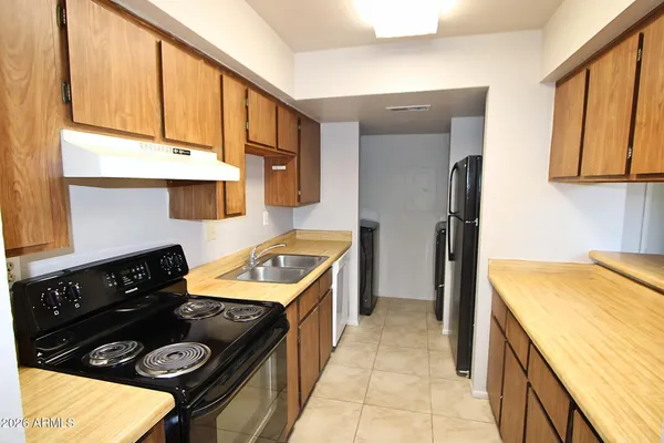 $1,249 | 410 East 9th Avenue, Unit 13, Mesa, AZ 85204