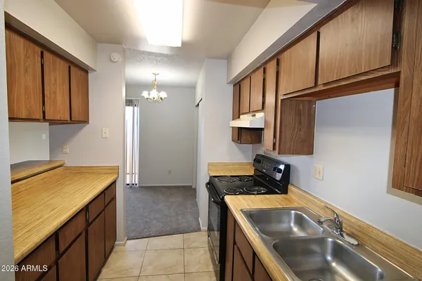 $1,399 | 410 East 9th Avenue, Unit 13, Mesa, AZ 85204
