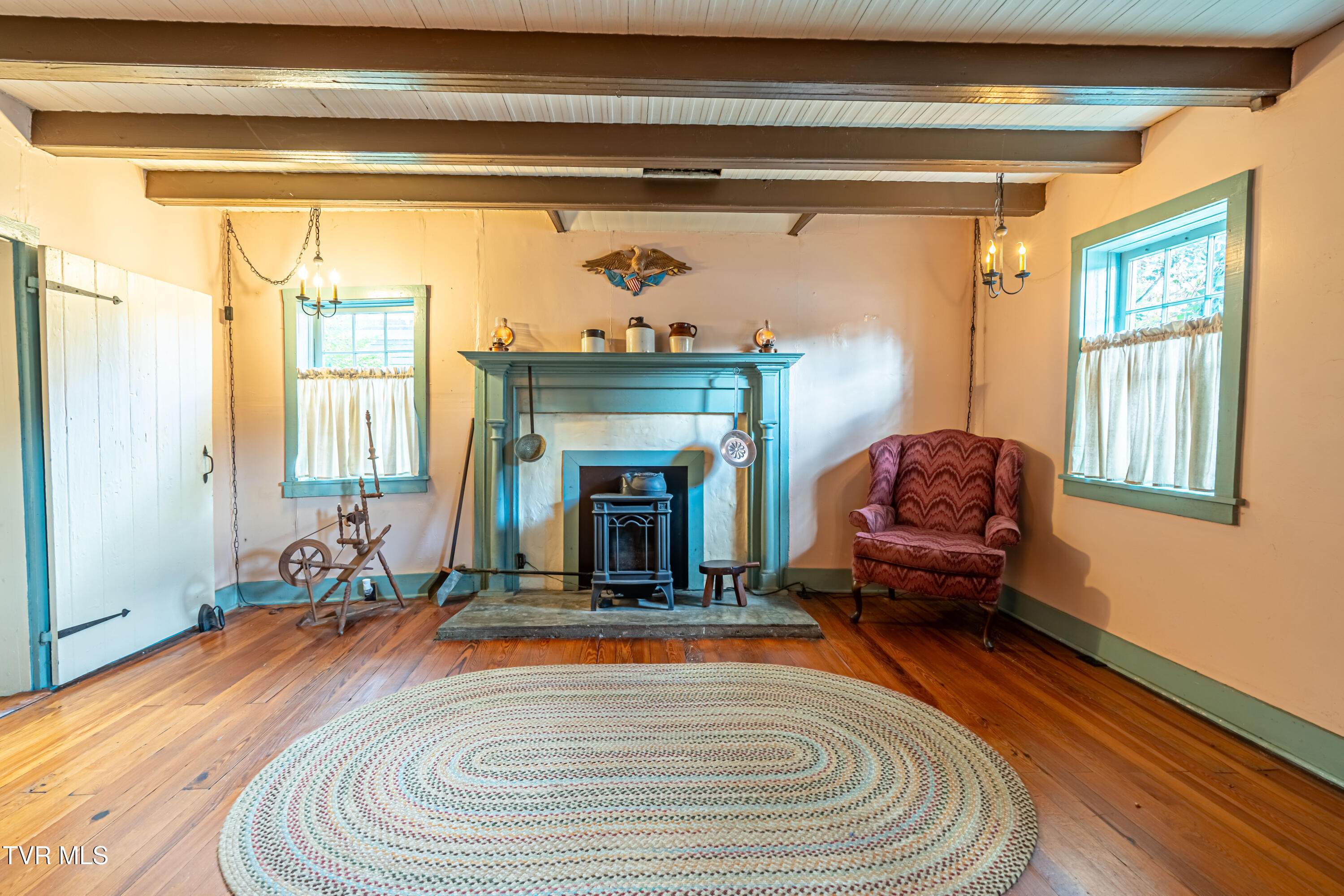 303 East Main Street Abingdon, VA 24210 - Photo 3 of 53 E Main-21