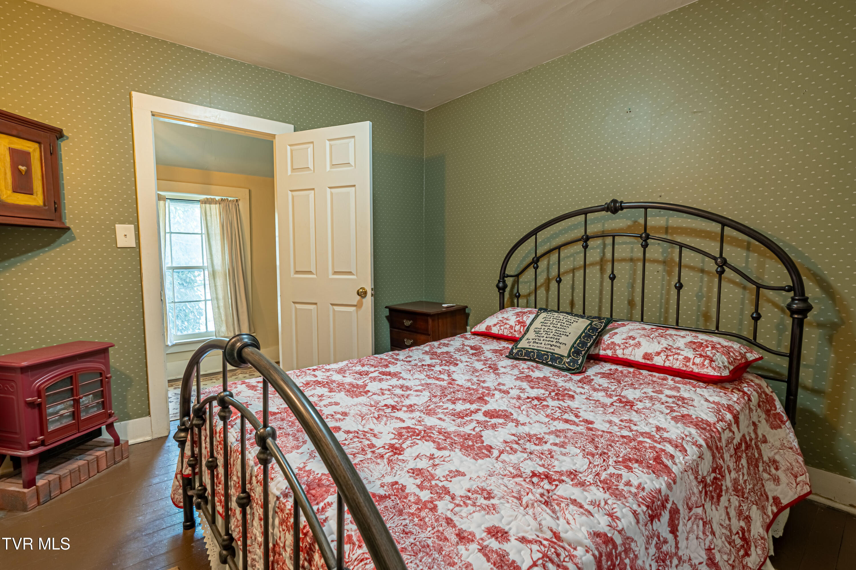 303 East Main Street Abingdon, VA 24210 - Photo 31 of 53 E Main-35