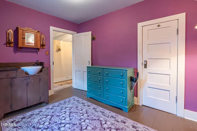 $315,000 | 303 East Main Street, Abingdon, VA 24210