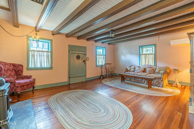 $315,000 | 303 East Main Street, Abingdon, VA 24210