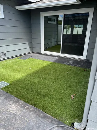 $7,500 | 616 Kumukahi Place, Honolulu, HI 96825