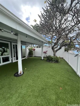 $7,500 | 616 Kumukahi Place, Honolulu, HI 96825