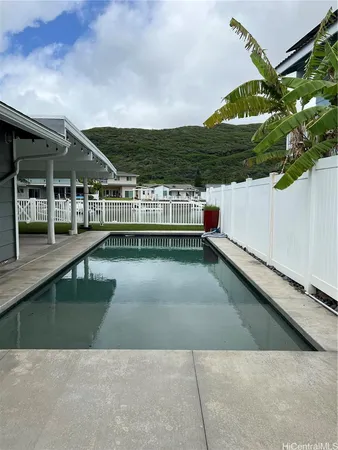 $7,500 | 616 Kumukahi Place, Honolulu, HI 96825