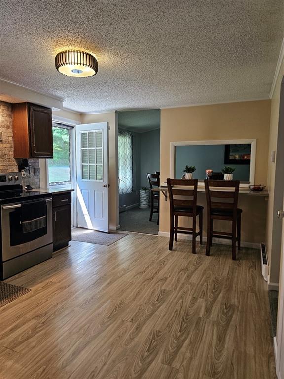 324 Barr Road Natrona Heights, PA 15065 - Photo 7 of 38