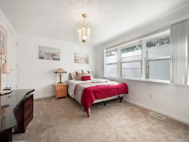 $439,000 | 2 Windsor Circle, New City, NY 10956