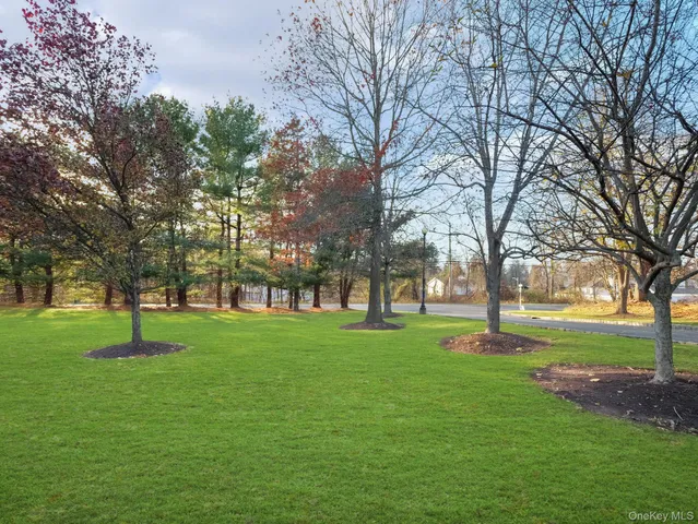 $439,000 | 2 Windsor Circle, New City, NY 10956