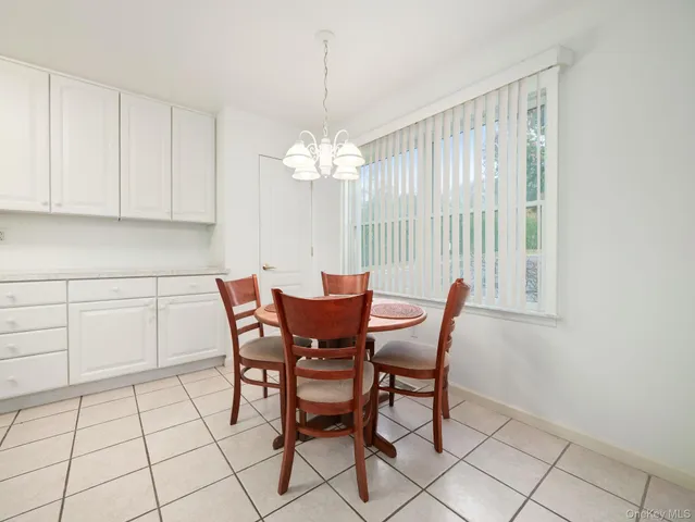 $439,000 | 2 Windsor Circle, New City, NY 10956