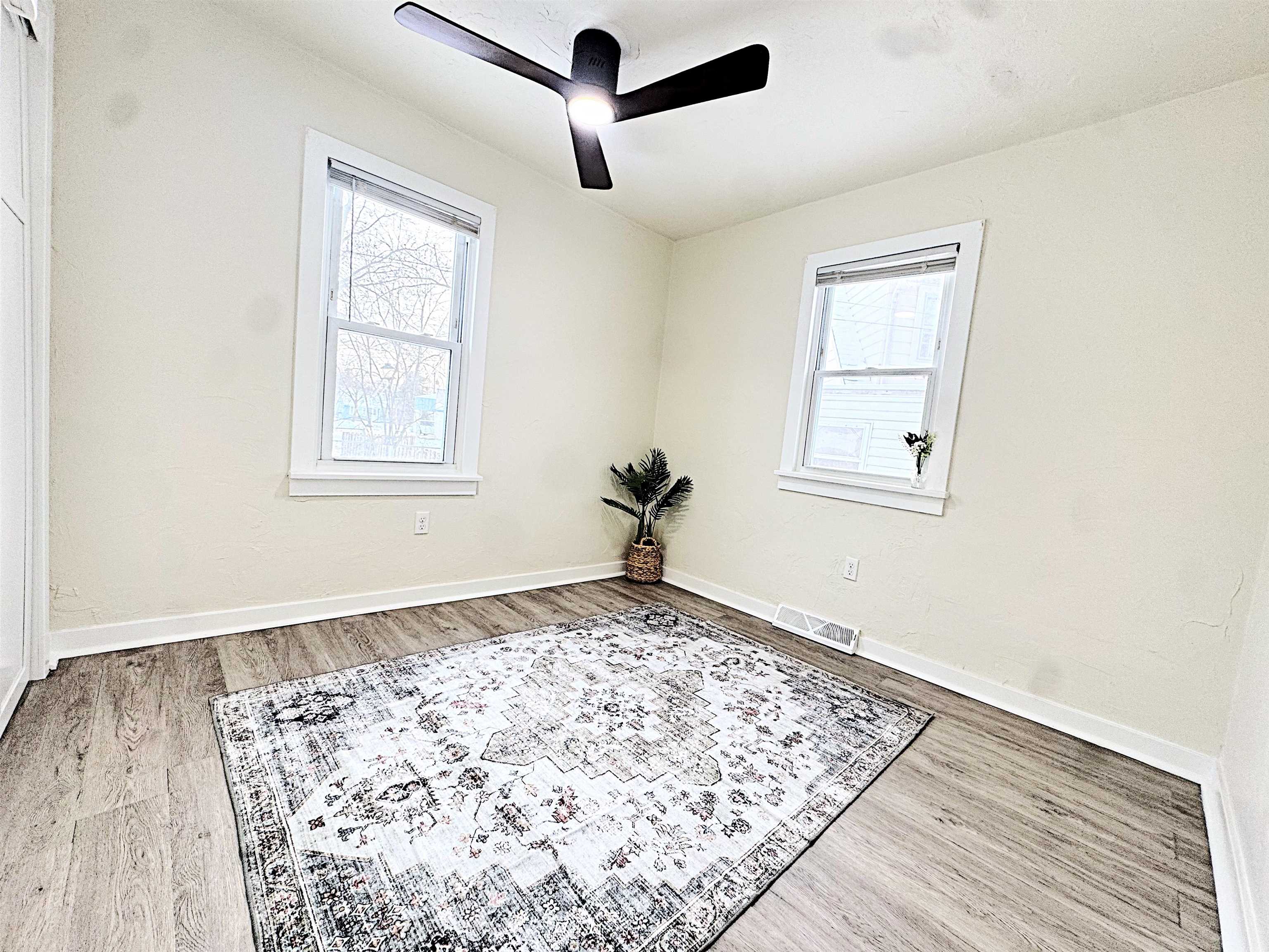 1813 West Summer Street Appleton, WI 54914 - Photo 14 of 28