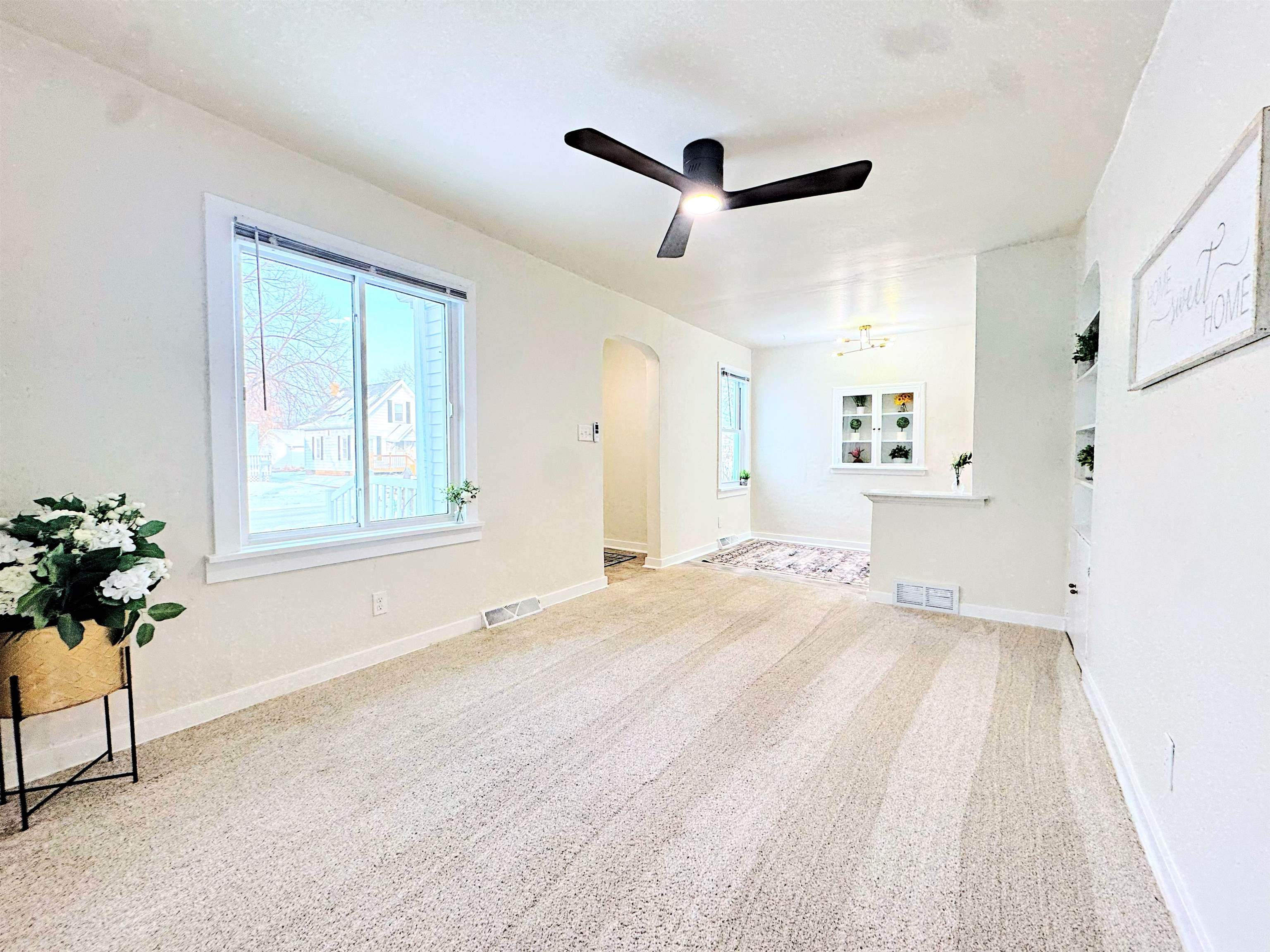 1813 West Summer Street Appleton, WI 54914 - Photo 2 of 28