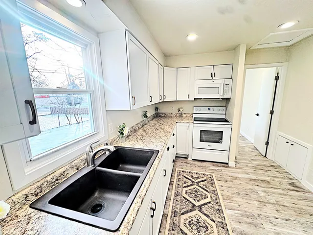 $214,900 | 1813 West Summer Street, Appleton, WI 54914