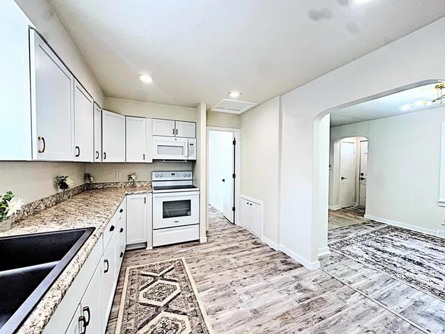 $214,900 | 1813 West Summer Street, Appleton, WI 54914