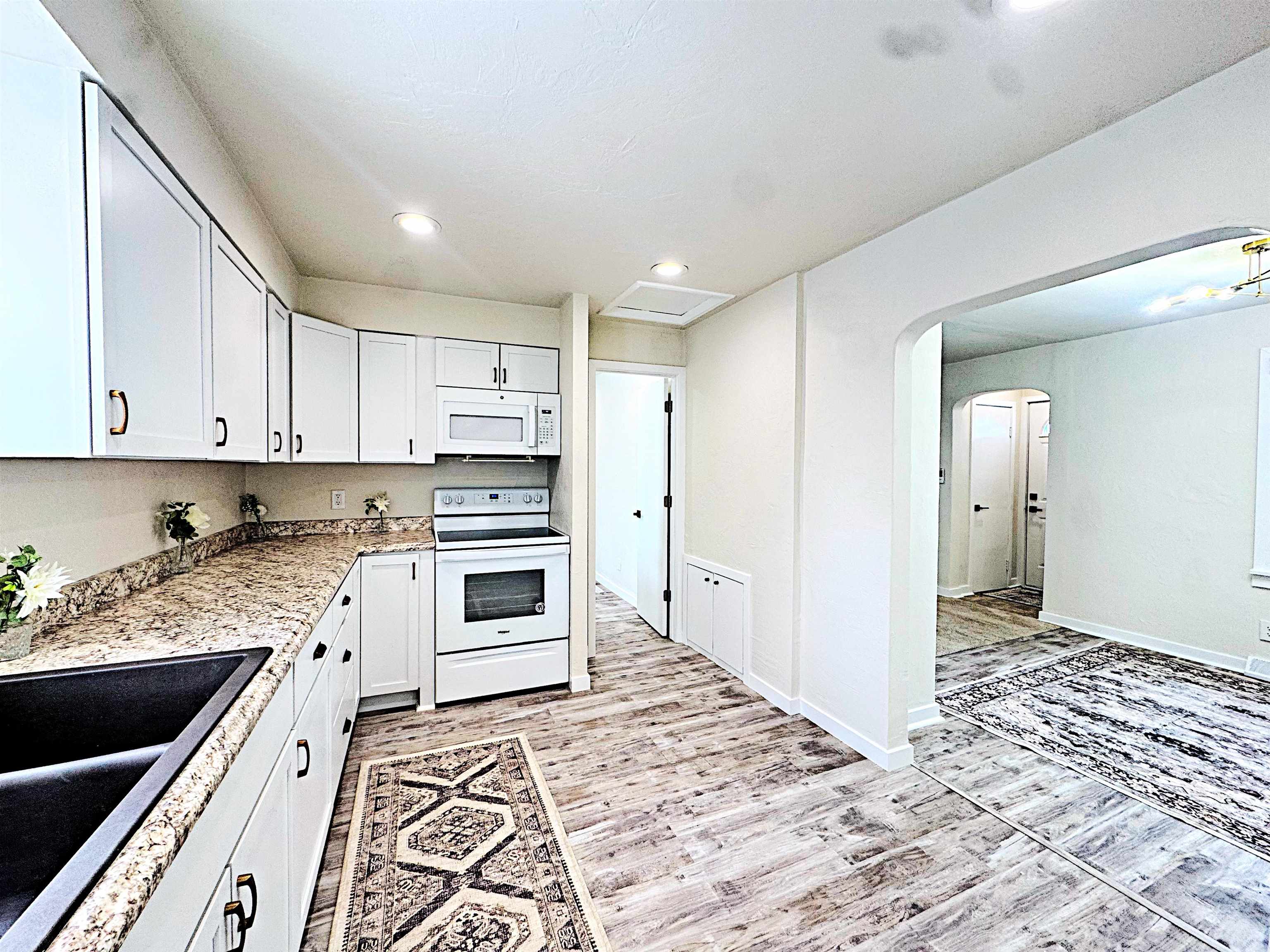 1813 West Summer Street Appleton, WI 54914 - Photo 10 of 28